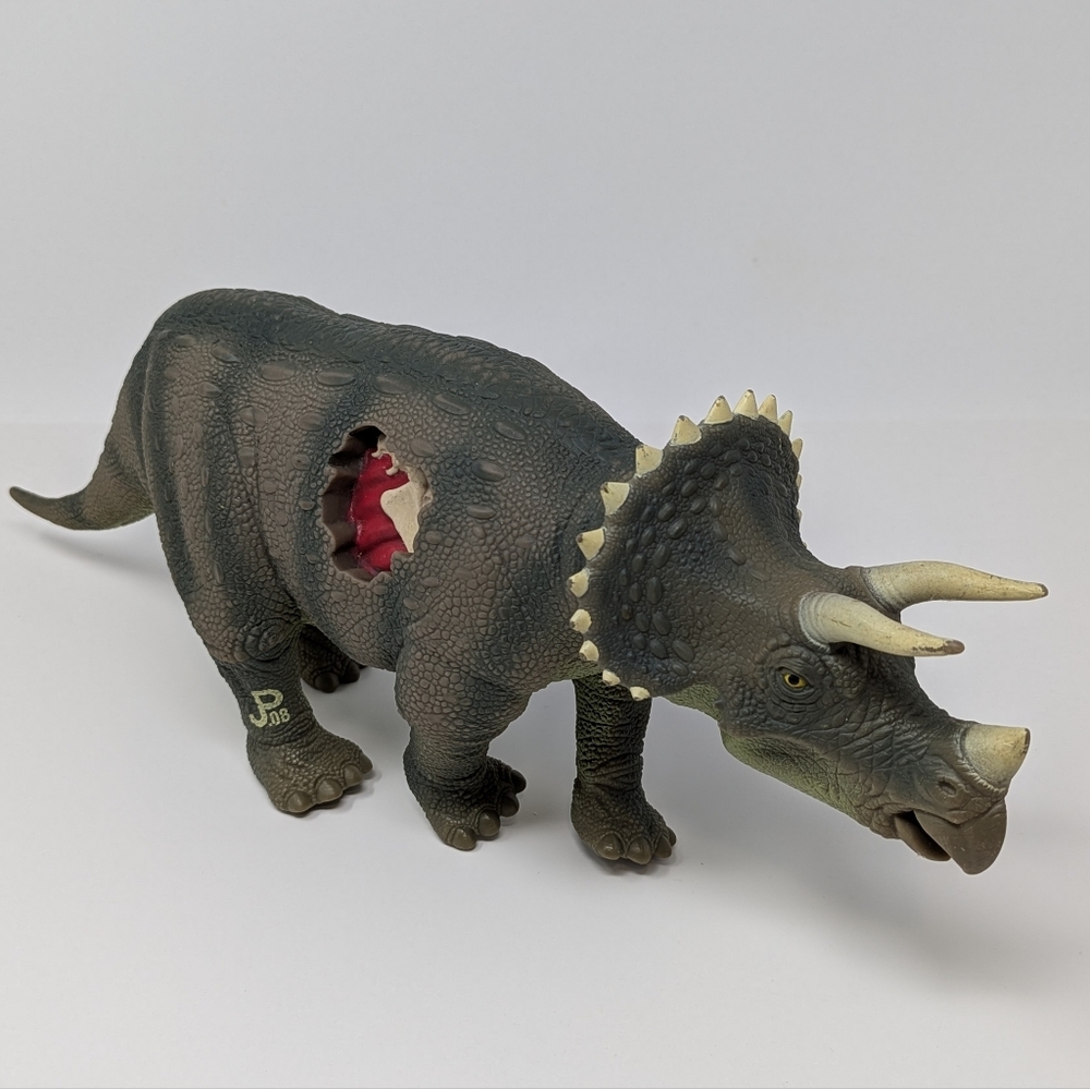 Jurassic Park Dino Damage Triceratops Head Ramming Attack Kenner 1993 Vintage
